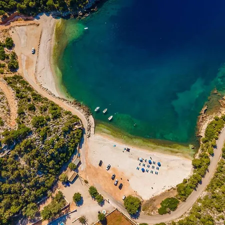 Villa Athina Fiskardo By *